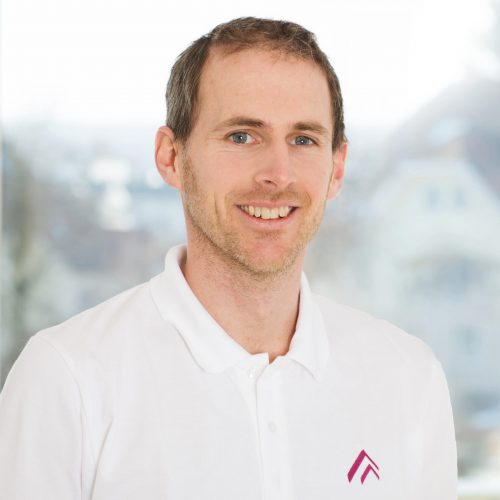 Dr. Johannes Pfeil Dr. Johannes Pfeil